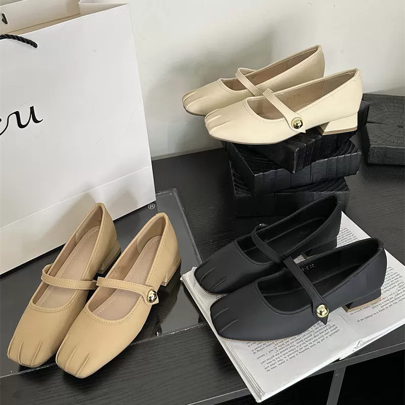 方头玛丽珍鞋女鞋子2024年春秋新款粗跟一字带法式配裙子气质单鞋