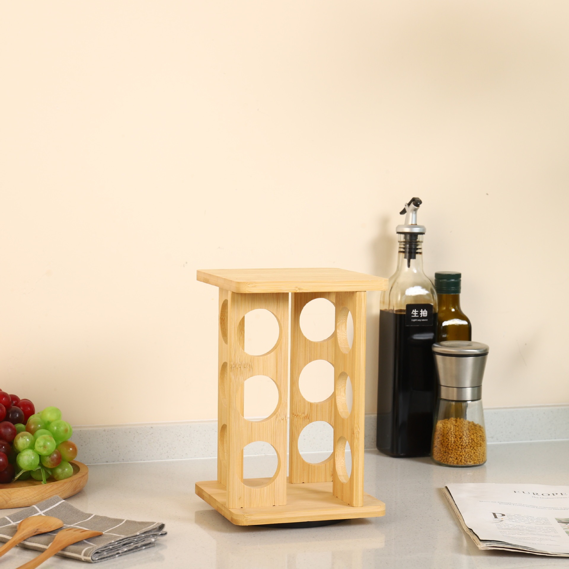 Rack de condimento de madera cuadrada para cocina doméstica condimento giratorio condimento de botella de condimento de gran capacidad multi-especificación