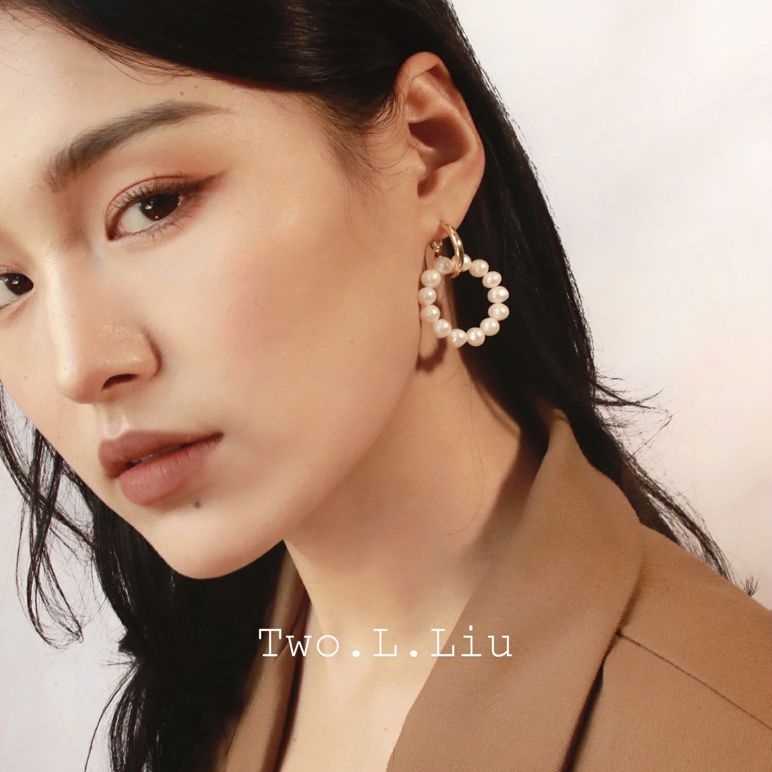 Europa y América ins viento pendientes de acero inoxidable 13 pendientes de perlas de agua dulce con la misma joyería de acero inoxidable