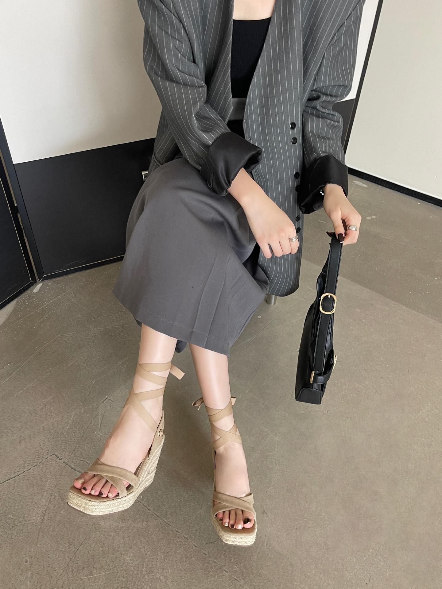 Espadrilles à talons compensés pour femme style français élégant_voghion.com