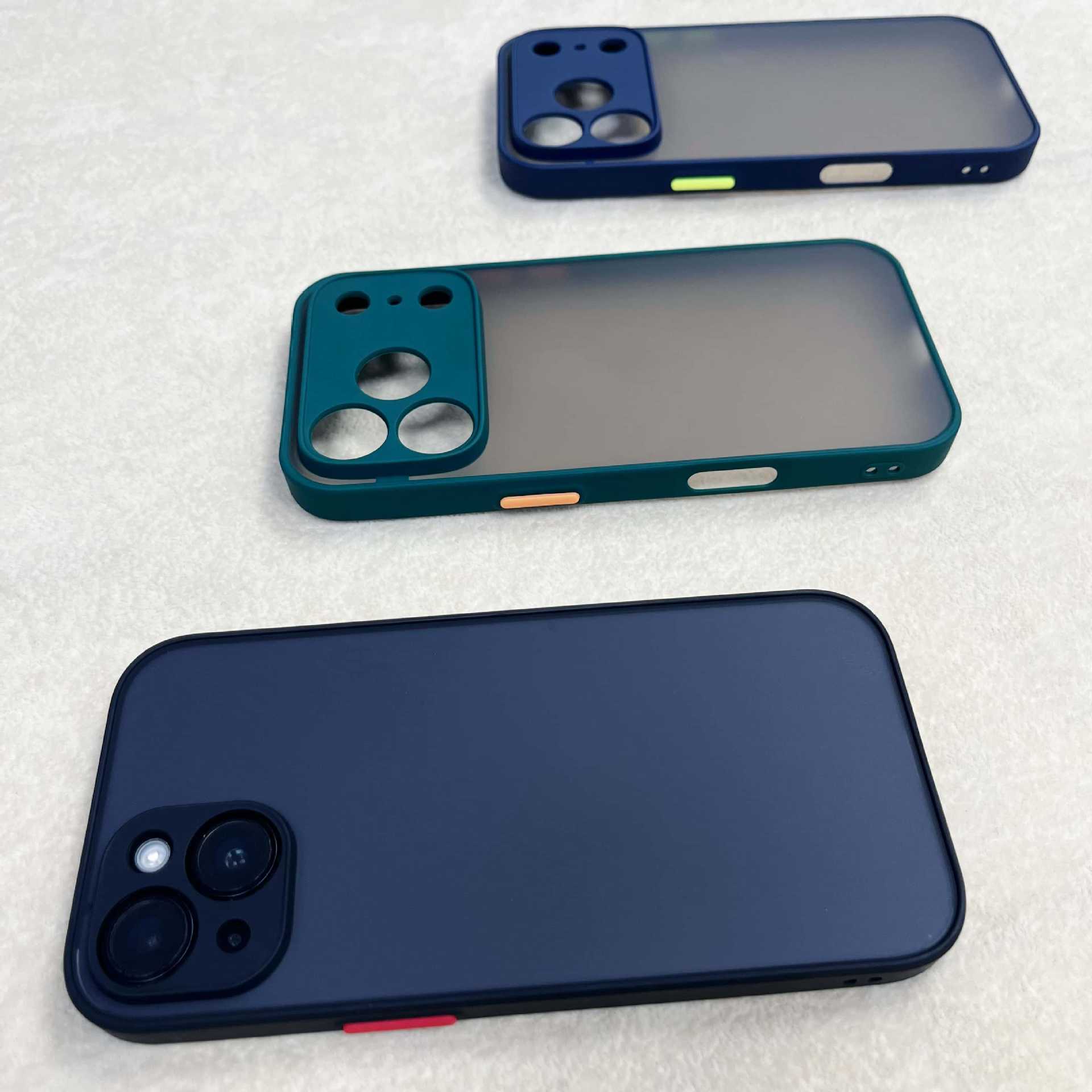 适用苹果18手机壳16魅影15磨砂14高颜值13新款iPhone17保护套批发