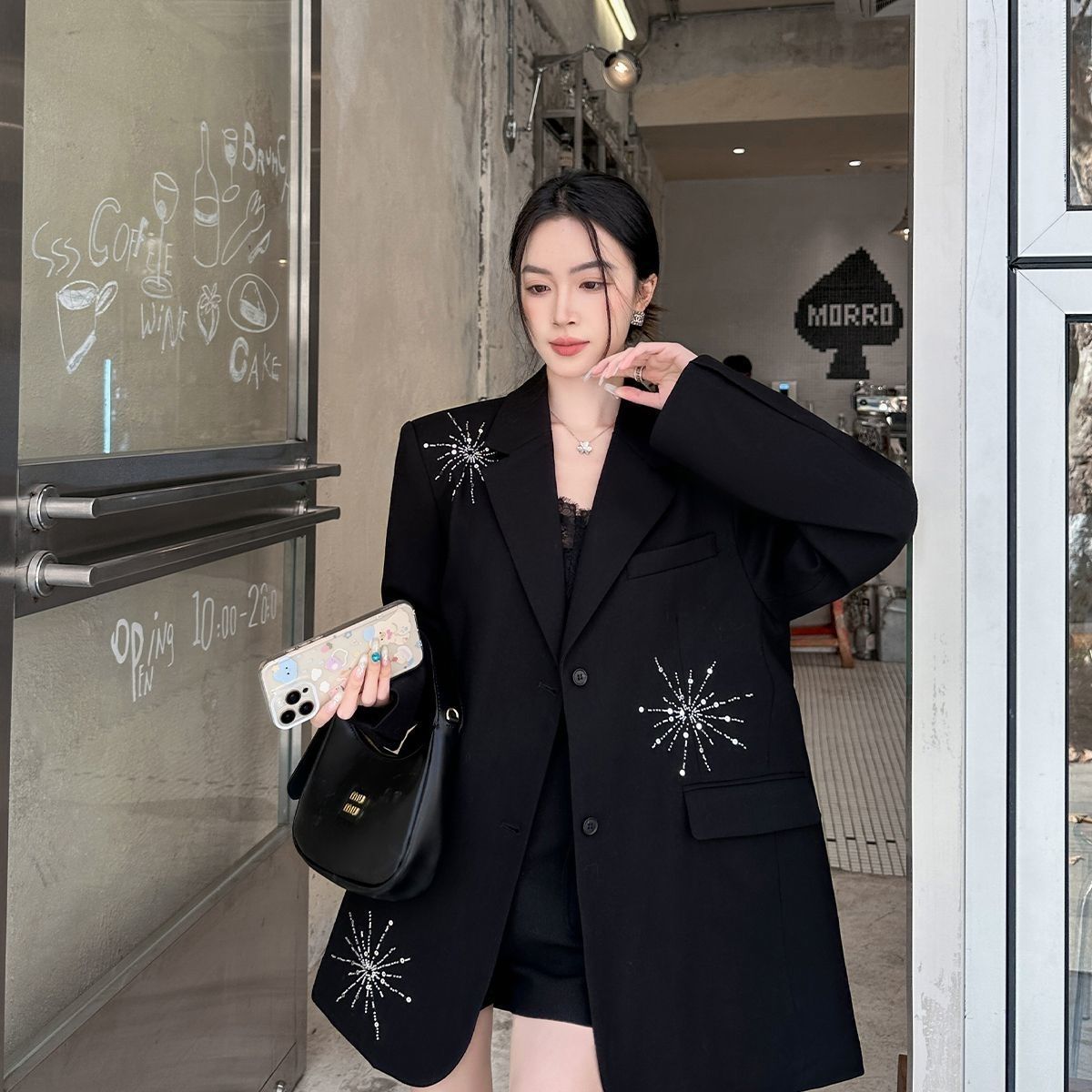 2025 Early Autumn New Suit Black Jacket Women's Niche Design Heavy-Duty Hot Diamond Loose Suit