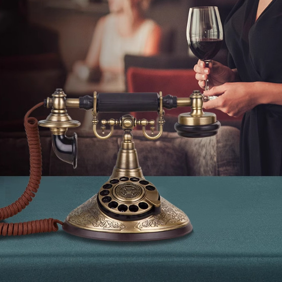 Los Bella Vintage Telephone Hotel Home Antique Telephone Ornament Old-fashioned Rotary Landline HA1910TN