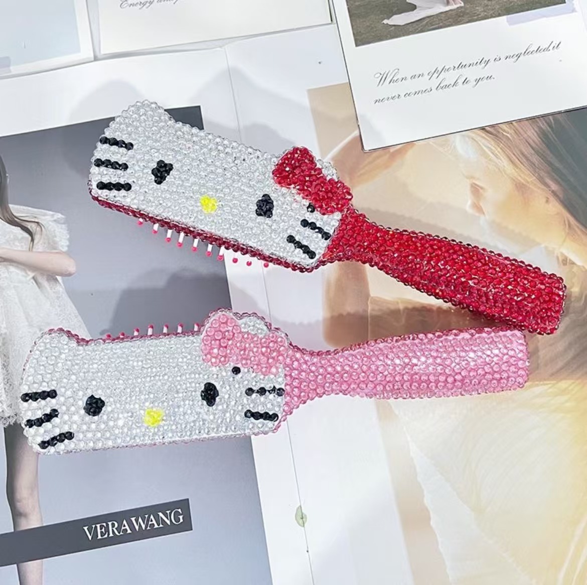 Hellokitty peine hecho a mano de diamantes completos bricolaje peine de maquillaje portátil pequeño para regalos de novia creatividad de San Valentín
