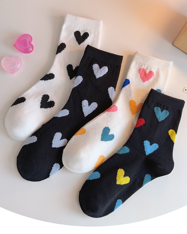 35g Weight Socks Classification Socks Lingerie Type Cotton Fabric Type A Pair Quantity Women's Casual Simple Style Heart Shape Cotton Crew Socks A Pair