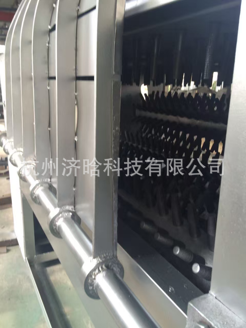 羊扯皮机,羊剥皮机,扯羊皮机,剥羊皮机,羊脱皮机,羊去皮机-阿里巴巴