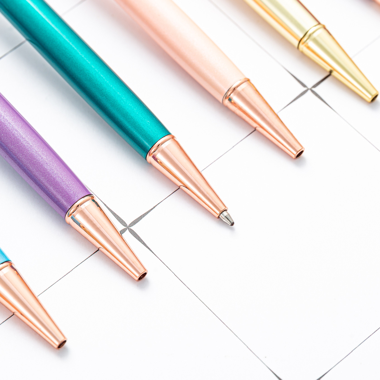 Cabeza de ciervo pluma de cristal en stock venta al por mayor ins Internet celebridad forma de reno rhinestone bolígrafo pluma imprimible logo regalo pluma