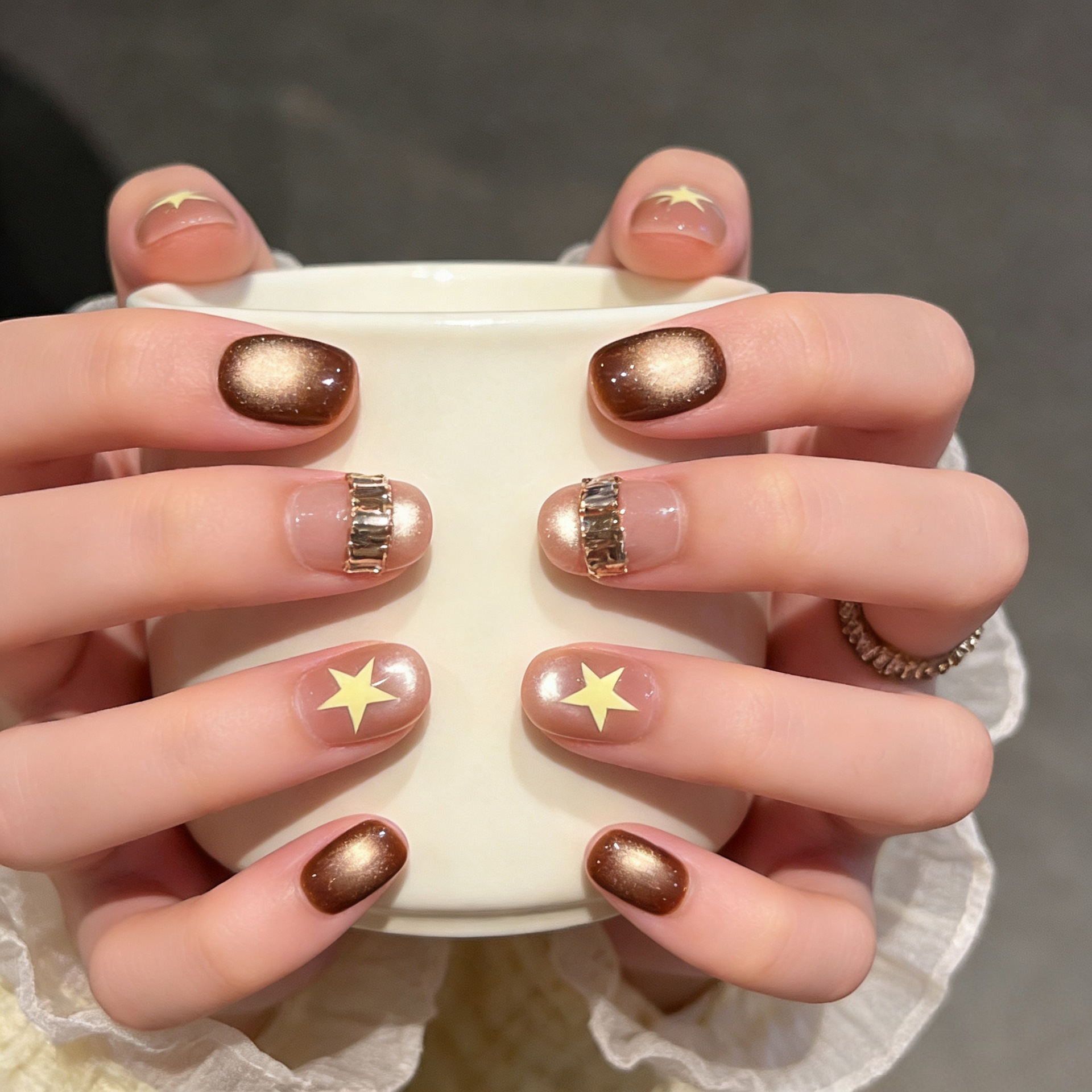Uña corta de uso universal sensación de alta calidad pura manicure parche de uñas hecha a mano productos terminados nicho temperamento parche de uñas desmontable