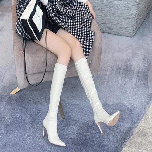 Soft-soled, non-tiring, makes short people look taller, new 2024 popular, durable, pairs well with skirts, versatile fashion boots