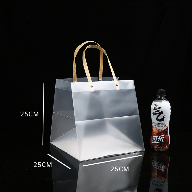 スポット卸売 pp 透明ハンドバッグつや消し pvc プラスチックギフトバッグ結婚式のキャンディーギフトバッグカスタマイズ|undefined
