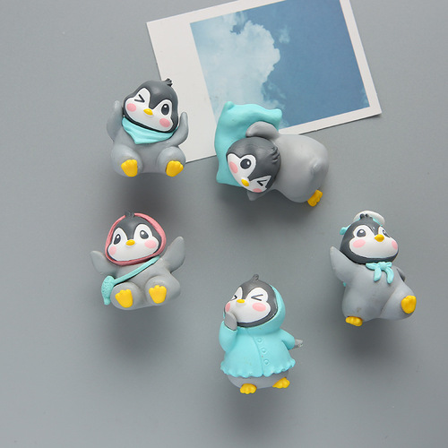 Creative Naughty and Cute Little Penguin Refrigerator Magnet Korean Cartoon Magnet Magnet Three-dimensional Refrigerator Magnet Customized