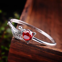 ��y���ɿۿ��β�������C�t�����֭h�͹������LŮ��ߙn���|