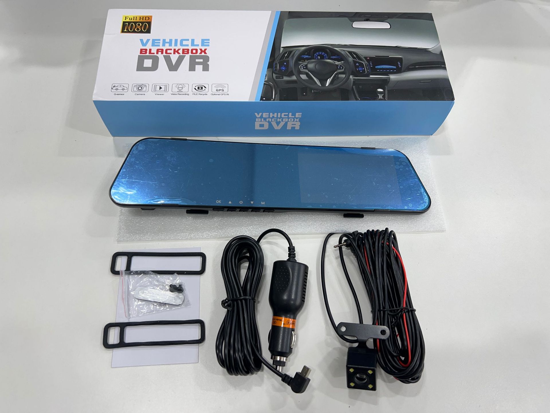 New private model 4.5 inch rearview mirror driving recorder HD 1080P front and rear double lens reversing Image wholesale