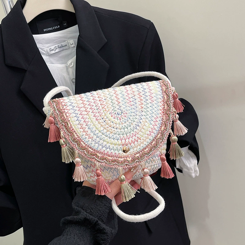 Ethnic design summer one-shoulder bag for leisure, straw handheld bag strap, small bag