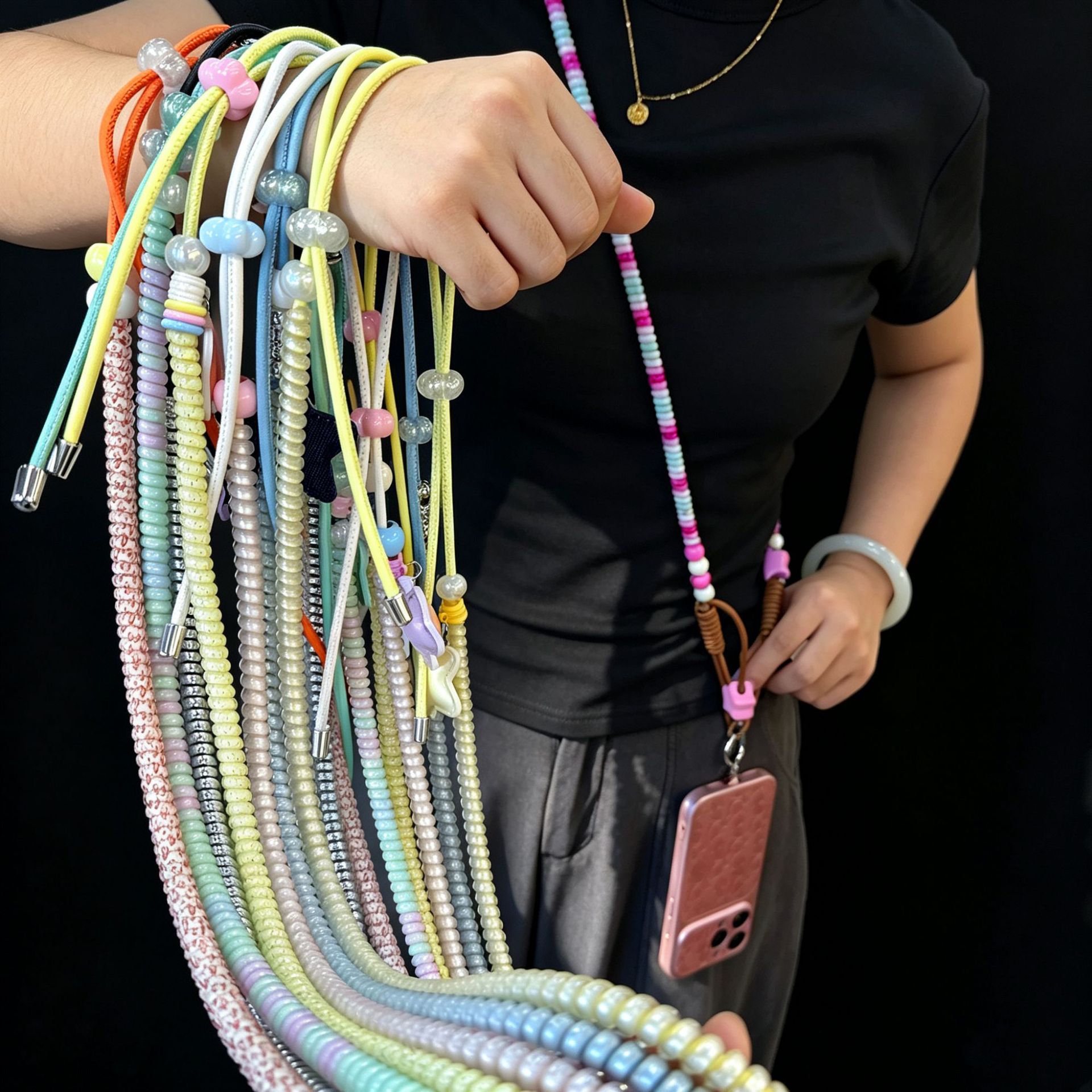 [Gradient macaron color] Beaded phone lanyard with star-shaped leather pendant, can be worn around the neck or across the body, adjustable, available in multiple styles