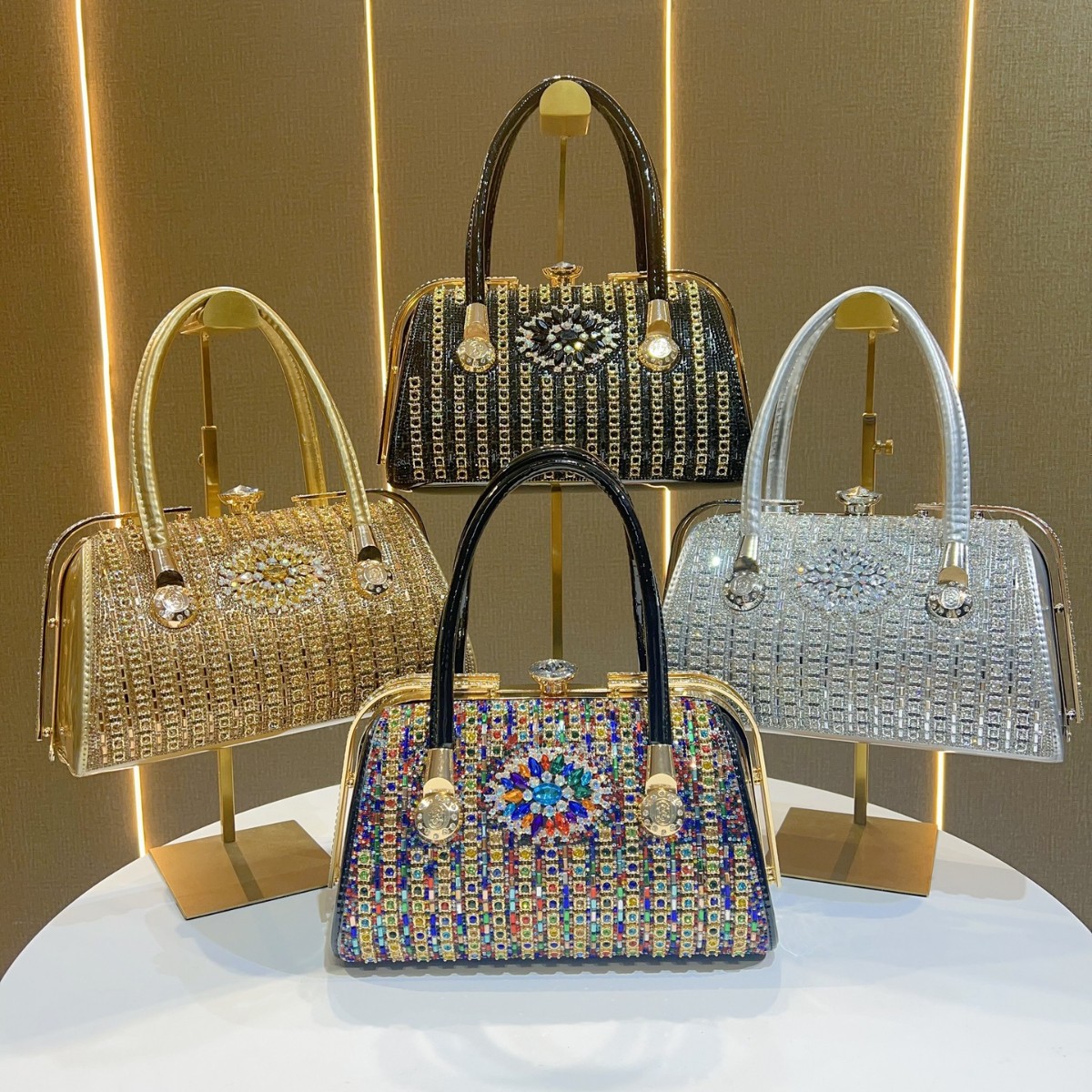 Bolsa de noite elegante com strass para mulher bolsa de festa_voghion.com