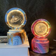 跨境热款水晶球旋转灯座星系太阳系新款发光小夜灯批发水晶球摆件