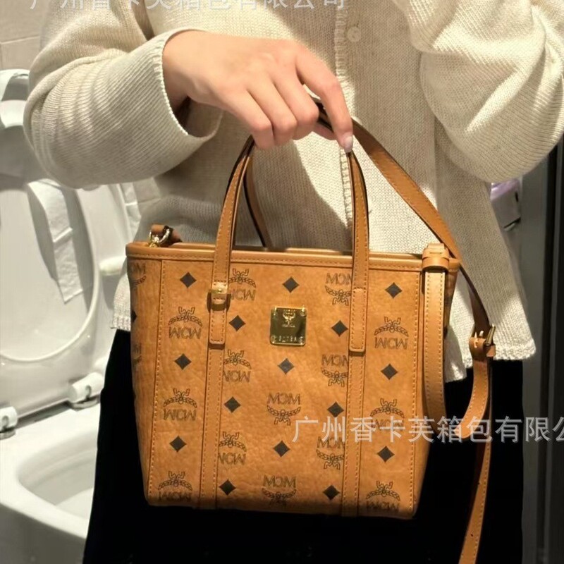 New Mc Basket Bag with Vintage Floral Print, Versatile Tote Bag, Handbag, Commuter Shoulder Bag, Crossbody Bag for Women