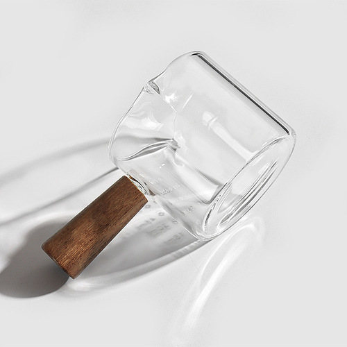 Espresso liquid extraction measuring cup with graduated glass ounce cup shot small milk cup wooden handle milk cylinder