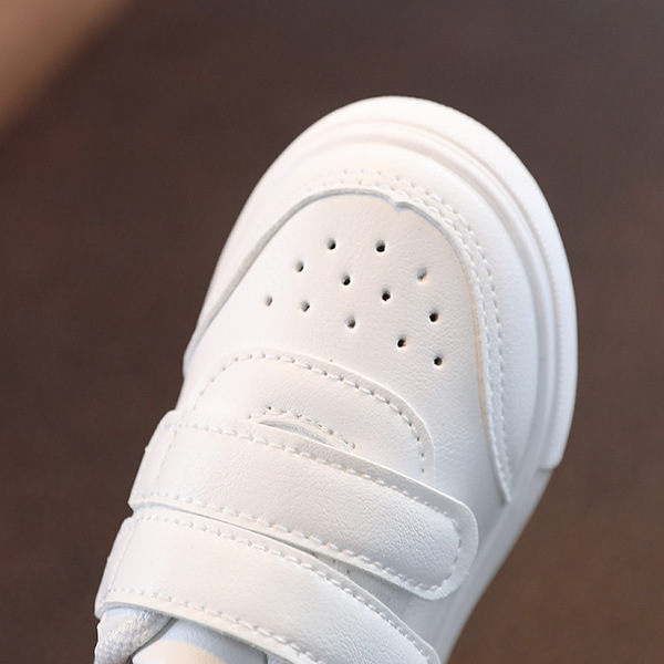 Autumn children's white sneakers