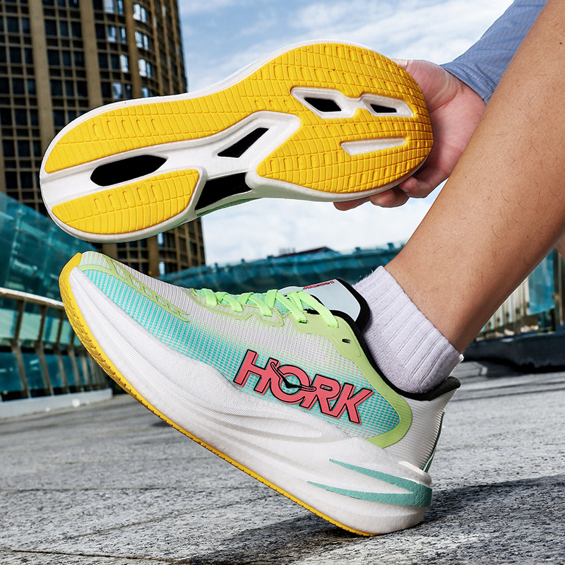 Men's and Women's Sports Shoes Mesh Breathable Popcorn Marathon Running Shock-Absorbing Rebound Running Shoes Versatile Student Casual