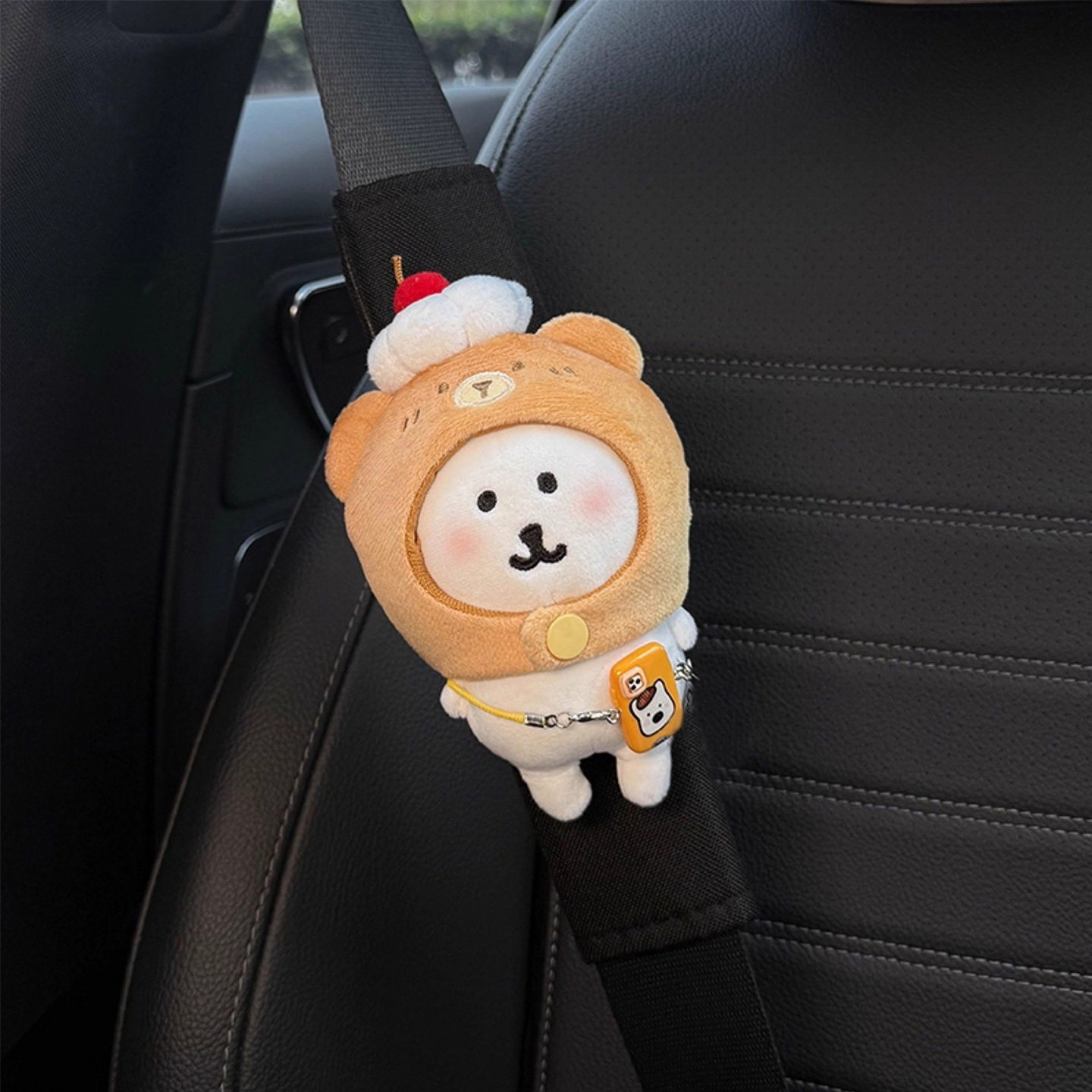 Self-deprecating Bear Car Seatbelt Shoulder Pad Cartoon Cute Car Anti-Strangling Protective Cover Car Accessories Decoration