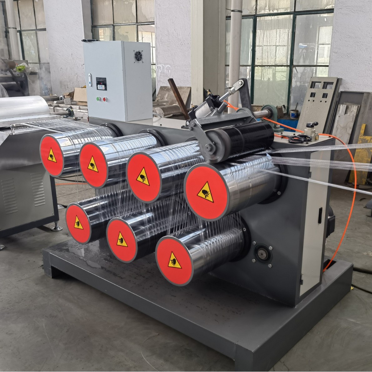 通源机械PE圆丝拉丝机 塑料圆丝拉丝设备制绳机