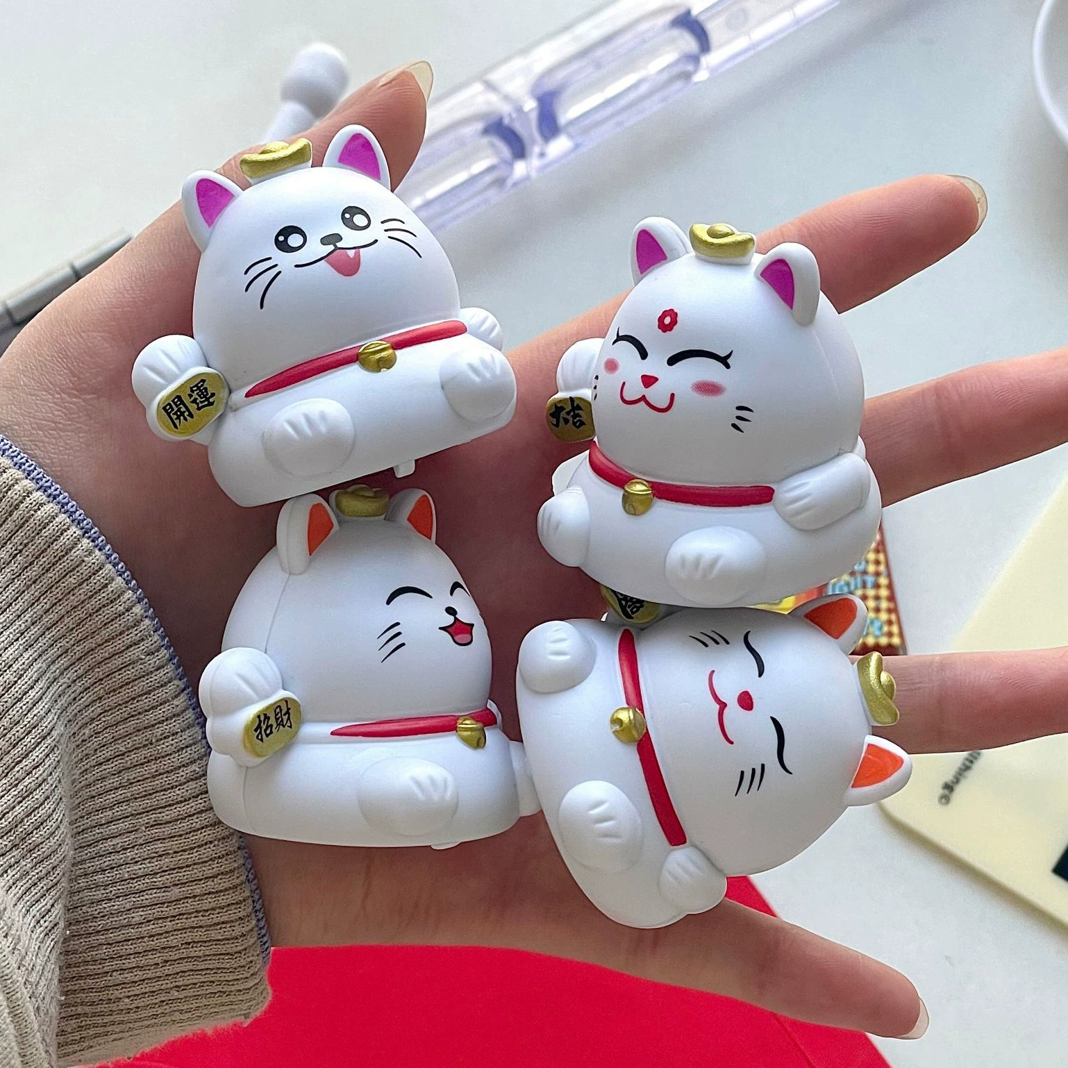 Детские маленькие игрушки мультфильм милый счастливый кот мини-автомобиль, подарок для детского сада, трансграничные прямые поставки с завода