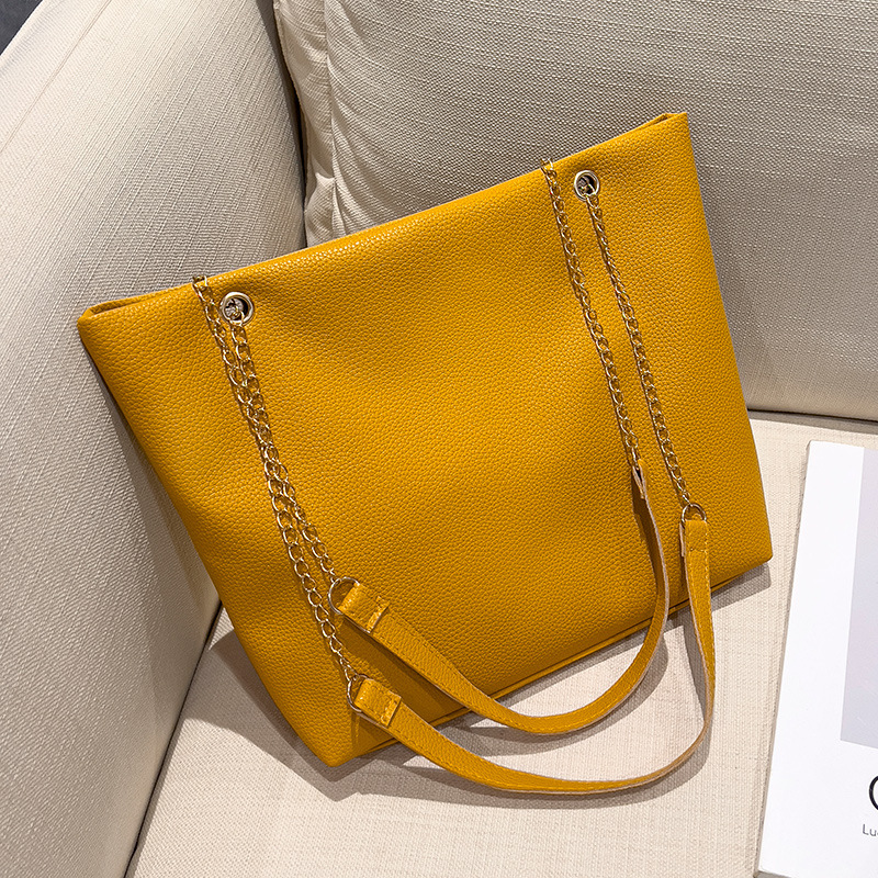 Bolsa de color caramelo tamaño medio 2024, bolsas de damas, bolsas de hombro simples, bolsas de compras para mujeres coreanas.