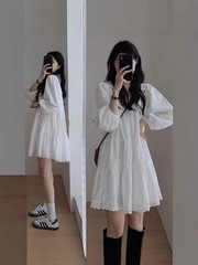 法式白色泡泡袖衬衫连衣裙女2025新款秋装小个子长袖云南旅游穿搭