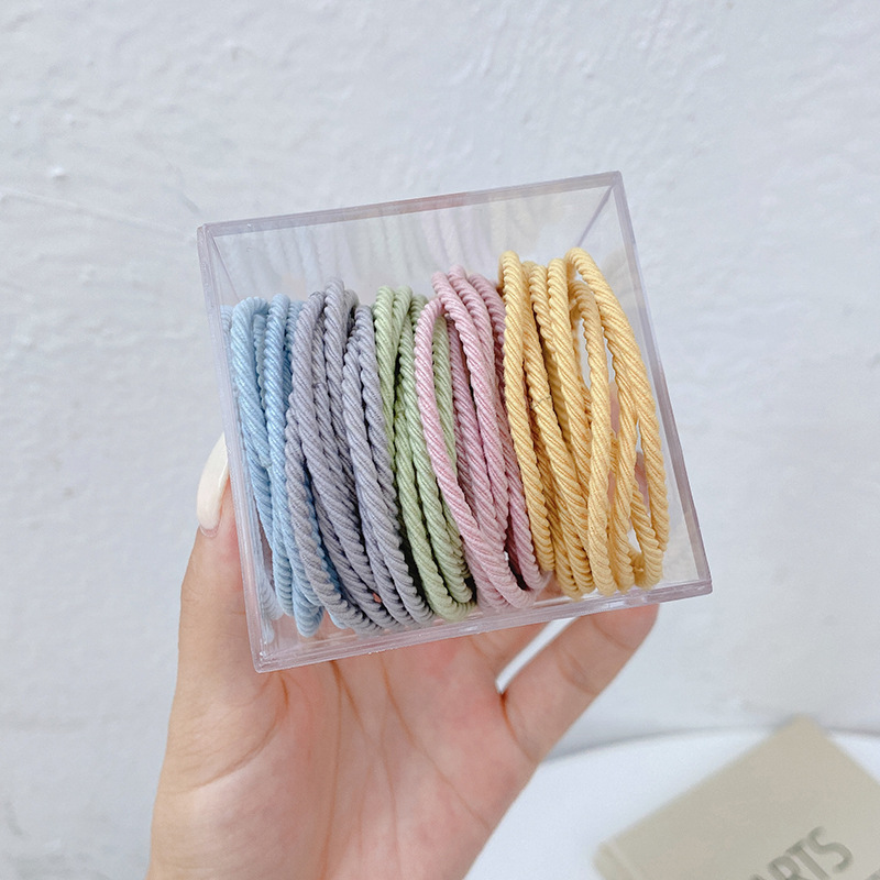 Banda de pelo de alta calidad cuerda de pelo 2022 nuevo estilo cuerda de pelo de las mujeres cubierta de cuero lazo de pelo banda de goma anillo de goma tocado Mori belleza de hadas