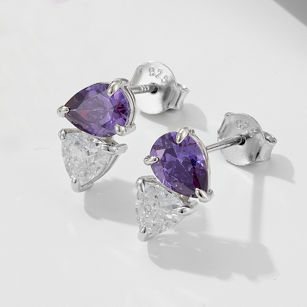 Pendientes de circón con gota de agua en forma de pera de diamante flash de plata de ley s925 Moda femenina Sentido de alta gama Pendientes de lujo ligero europeo y americano