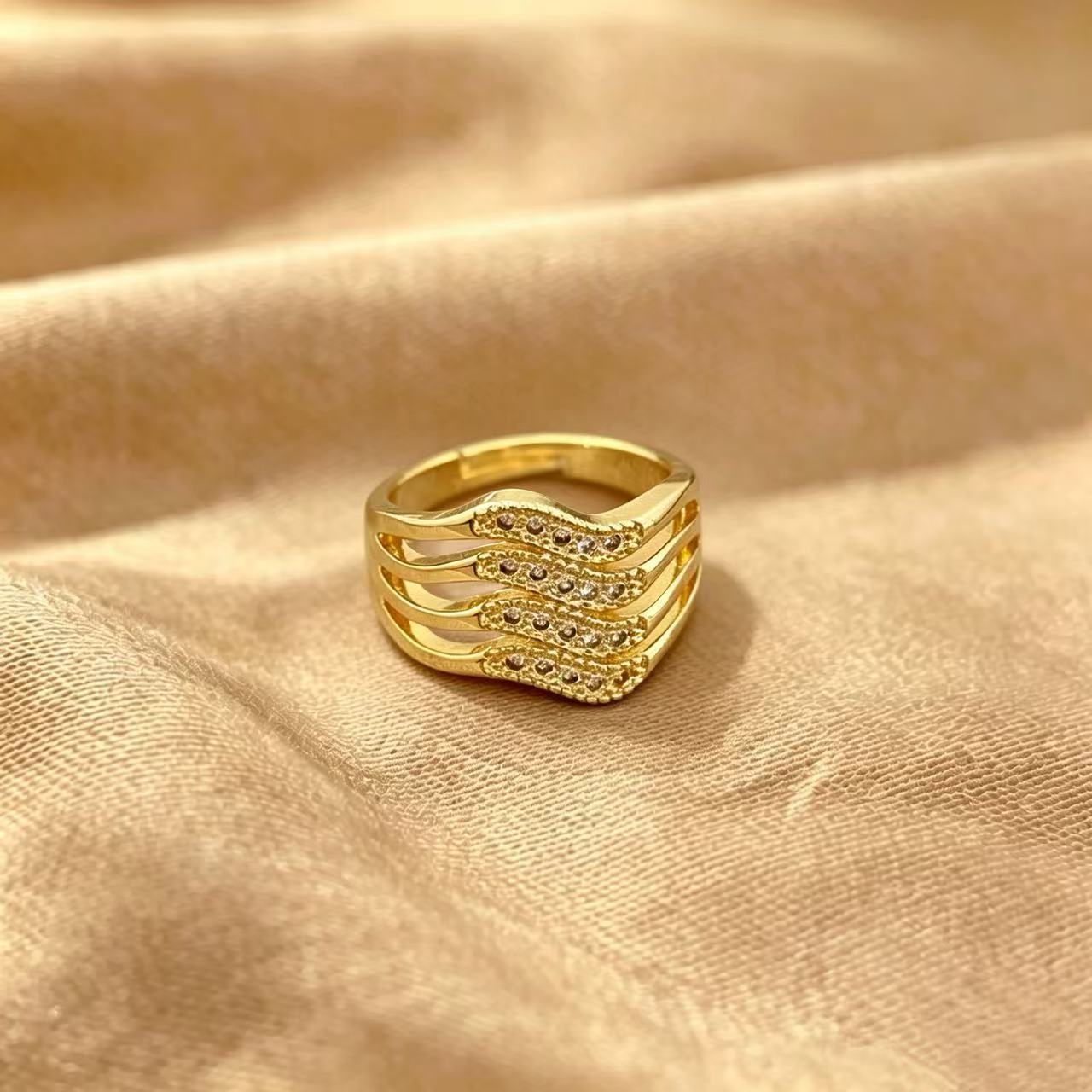 [Real Gold Plating] Four-Layer Zircon Open Ring, Adjustable, Simple Japanese-Style Couple Rings, High-End Jewelry
