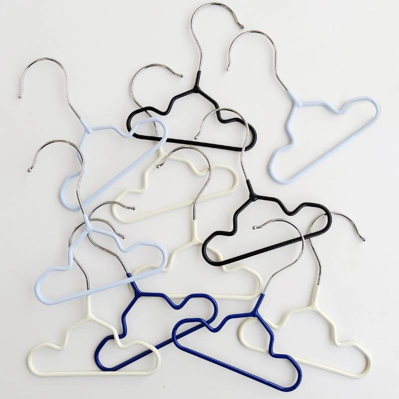 Small cute hanger