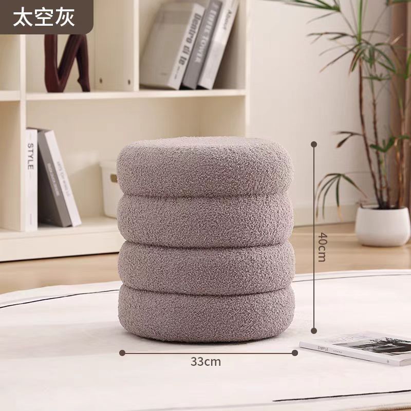 客間の小さい腰掛けの家庭用の丸い腰掛けのネットの赤い子供のソファーの腰掛けの羊の毛の板の腰掛けの低い腰掛けは簡単に腰掛けを変えます。|undefined