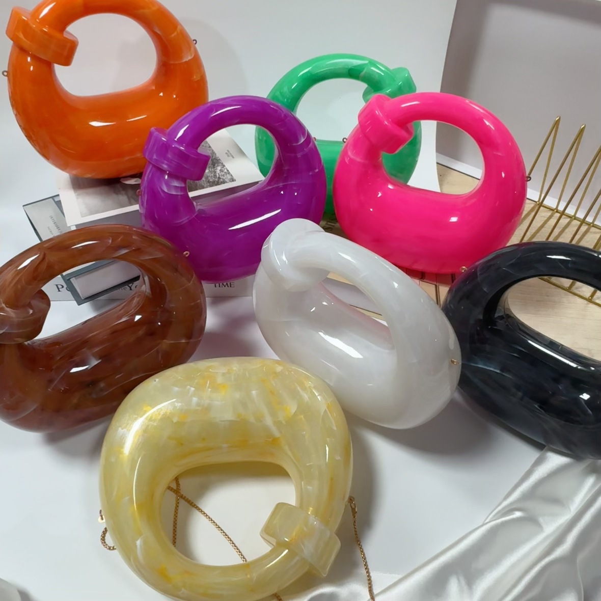 Europa y los Estados Unidos lujosos transfronterizos bolsas de cena de damas mármol mono nudo bolsas de mano de moda acrílico bolsas de cena