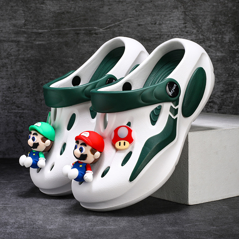 Mario Boys Hole Shoes Children's Slippers Summer New Non-slip Soft Sole Medium and Large Kids Boys Out Beach Shoes Mario Boys Hole Shoes Children's Slippers Summer New Non-slip Soft Sole Medium and Large Kids Boys Out Beach Shoes