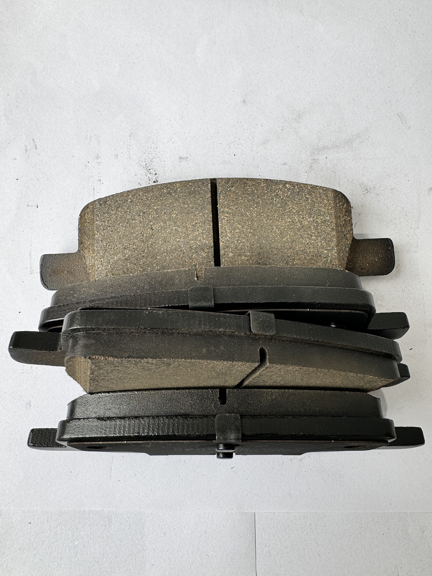 8008251‑00‑A Tesla Model 3/Y / Renewed Y Rear Wheel Brake Pads Standard Version Brake Pads
