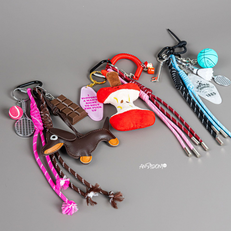 Keychain Pendant Plush Doll Car Keychain Hanging Jewelry Chain Backpack Cute Apple Pendant Decoration for Women Keychain Pendant Plush Doll Car Keychain Hanging Jewelry Chain Backpack Cute Apple Pendant Decoration for Women