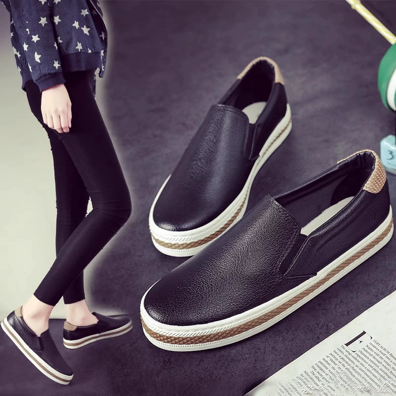 Женские кожаные слипоны, белые, повседневные, тонкие, универсальные, популярные, осень 2025 года.