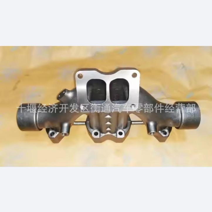 Cummins Construction Machinery Isz13 Engine Exhaust Manifold 4316767 4316768 4365900