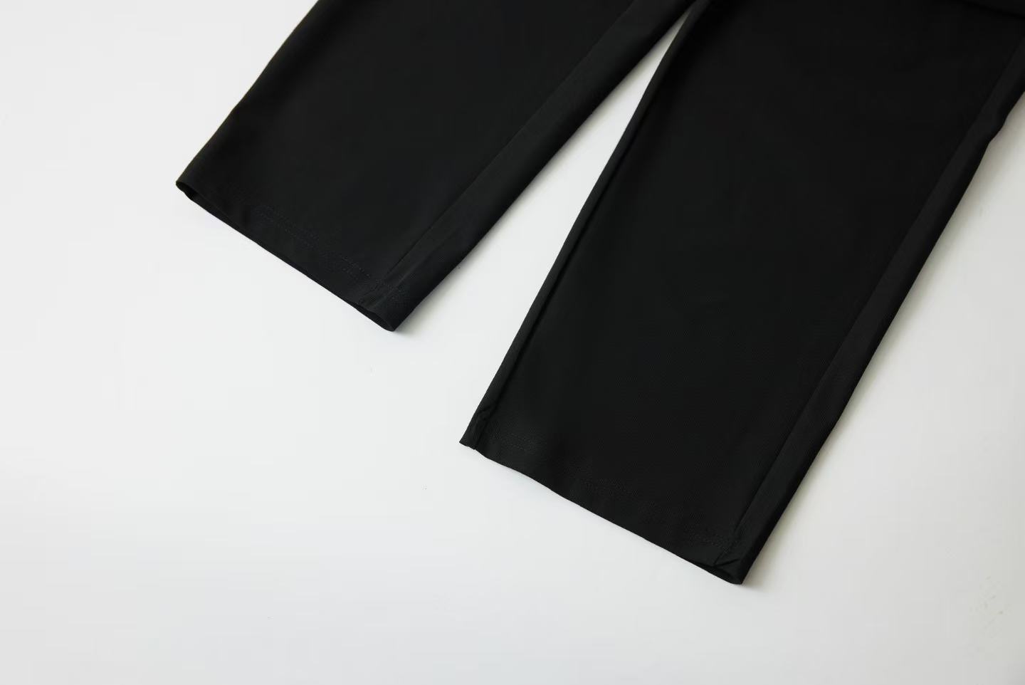 검은색 직선 입