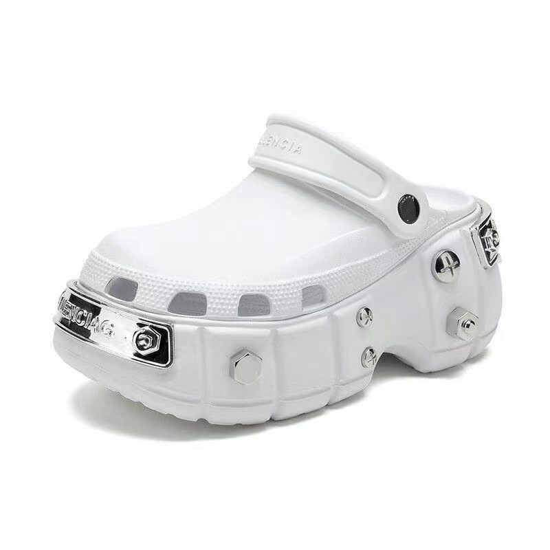 2025 Paris Clog Shoes for Women, Summer Punk Style, Closed-Toe Half-Slipper, Thick-Soled Height-Increasing Outdoor Sandals, Red with Rivets, Non-Slip 2025 Paris Clog Shoes for Women, Summer Punk Style, Closed-Toe Half-Slipper, Thick-Soled Height-Increasing Outdoor Sandals, Red with Rivets, Non-Slip