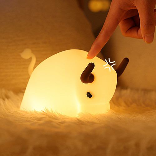 Niu Niu small night light USB tap timer dimming night light children's bedroom rechargeable eye protection silicone lamp