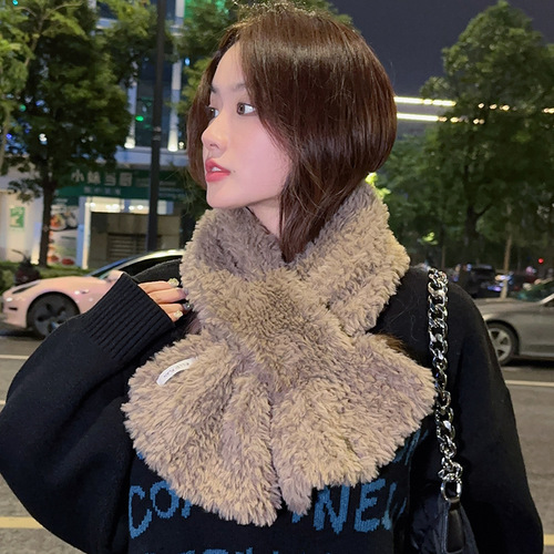 South Korea's Dongdaemun Lazy Cross Plush Scarf Women's Winter Korean Version Versatile Furry Neck Protector Warm Scarf