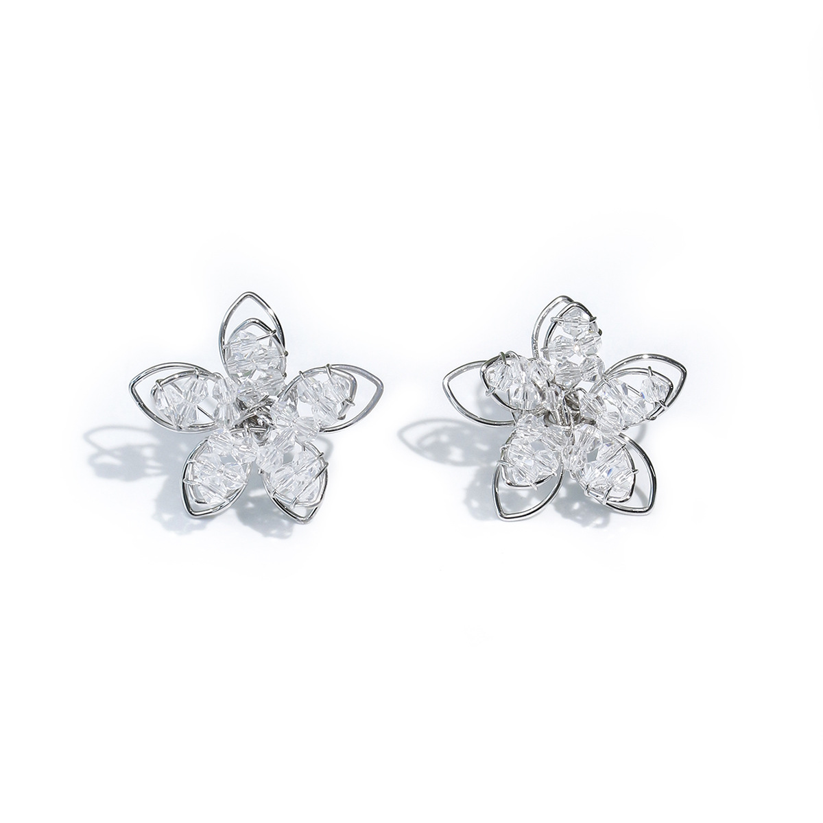 1 Pair Quantity 1 Pair Elegant Streetwear Flower Plating Artificial Crystal Iron Ear Studs