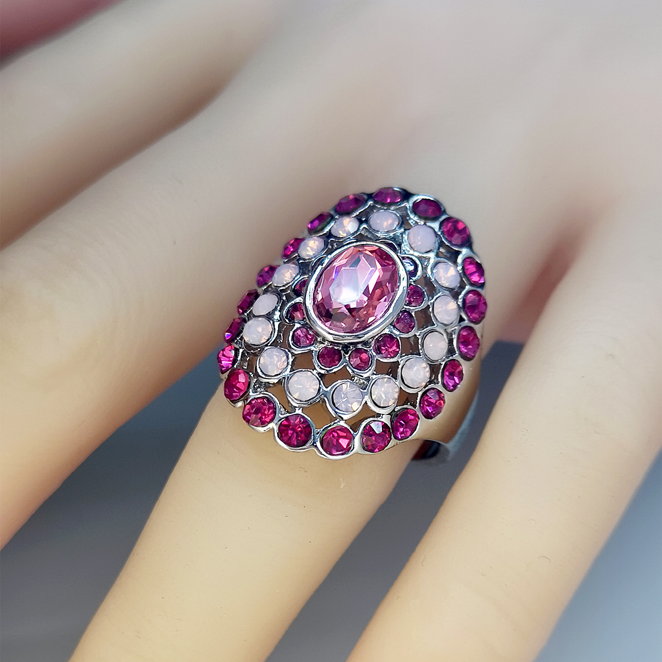 Fashion Rose Red Opal Ring Gemstone Alloy Ring display picture 1