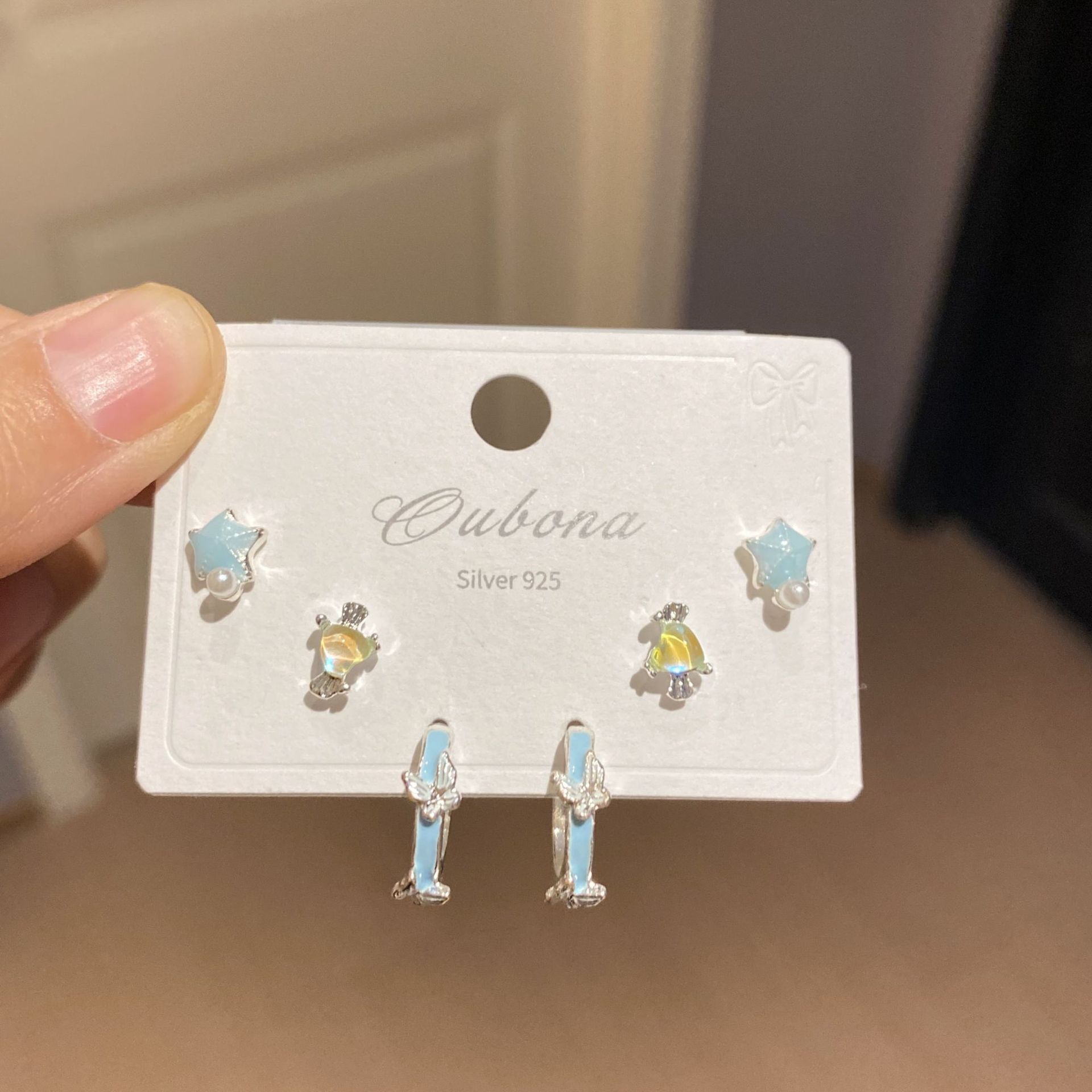 Pendientes redondos de color de aguja de plata Pendientes frescos y dulces Pendientes de todo fósforo de moda simple para mujer