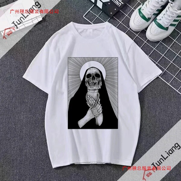 Summer cute short sleeve T-shirt for men and women with a round…