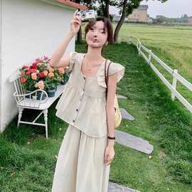 松弛感穿搭冰丝套装女夏2025新款炸街时尚小飞袖上衣阔腿裤两件套
